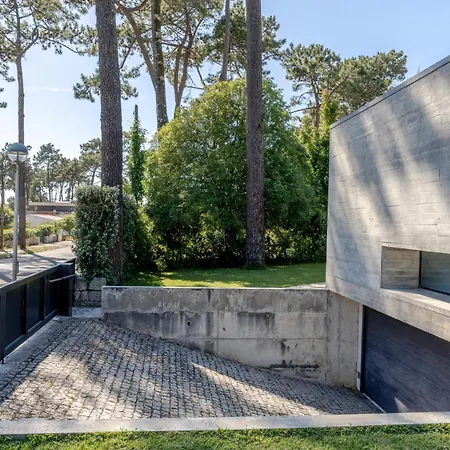 Contemporary House Cabedelo * 비아나도카스텔로