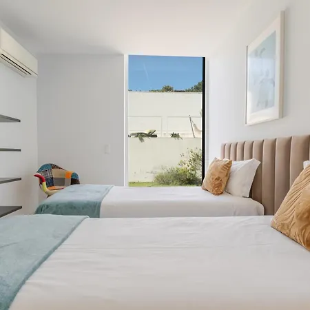 Contemporary House Cabedelo